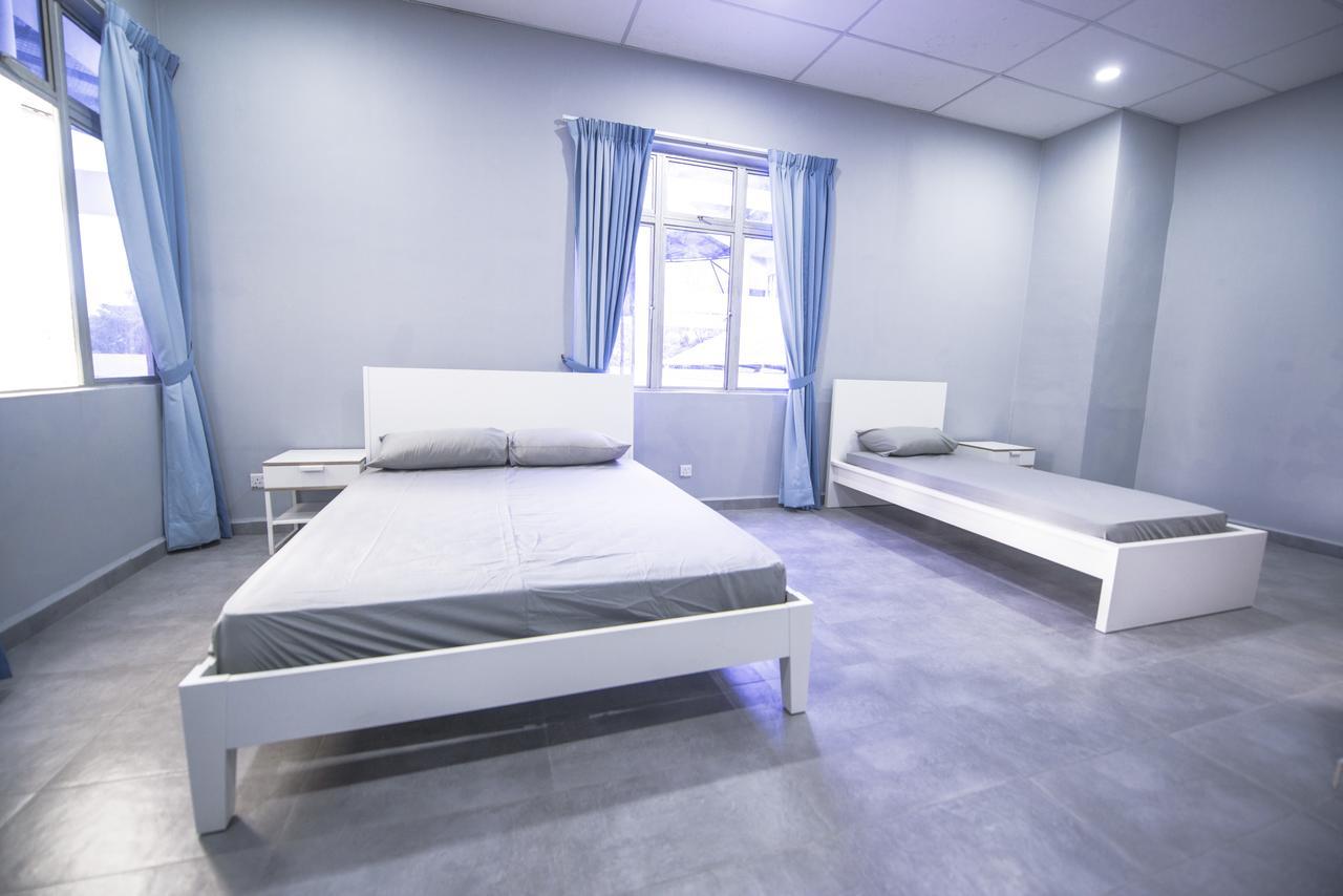 Im4U Hostel, Dek@T Puchong Ngoại thất bức ảnh