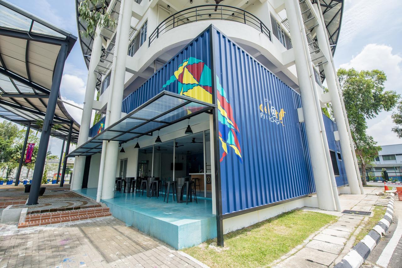 Im4U Hostel, Dek@T Puchong Ngoại thất bức ảnh